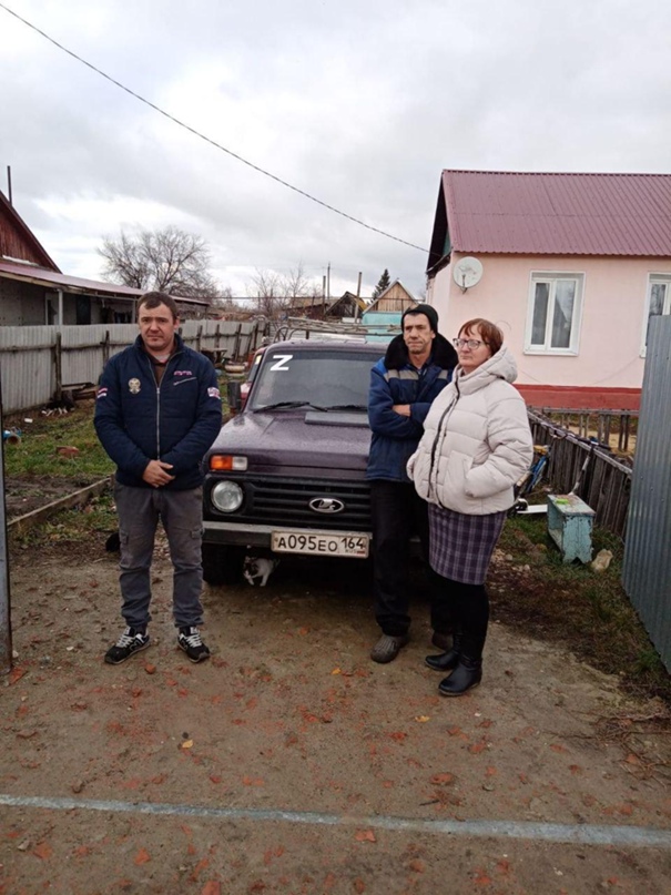 Жительница Саратовской области отправила на передовую «Ниву».